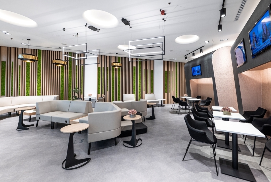 Megújult a Sky Court Lounge – kényelem és elegancia a budapesti reptéren 
