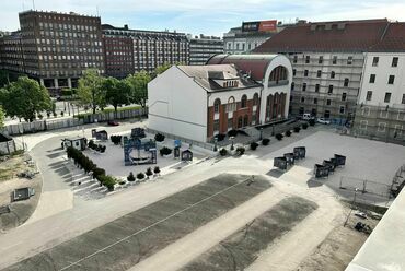 A tervezett Városháza park helye a parkolók felszámolása után. Sándor Bardóczi/Facebook

