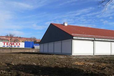 10. a Lidl h&aacute;ts&oacute; homlokzata, 2005