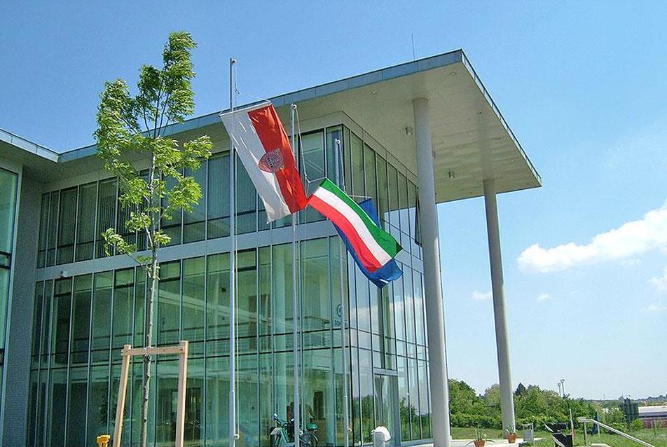 Soproni Innovációs Központ – tervező: Skardelli György