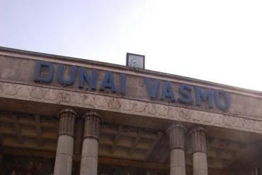 Dunai Vasmű Főkapu