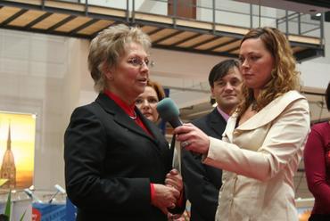 Balla Jánosné, Nyírbátor város polgármester asszonya is díjat vehetett át, ami kiemeli Bán Ferenc elismerését