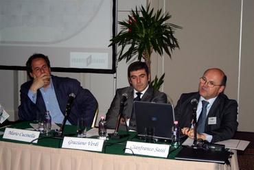 a képen balról: Mario Cucinella, Graziano Verdi és Gianfranco Sassi