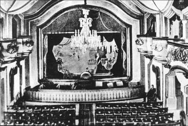 Petőfi Szálló színházterme 1900, forrás: Pendola