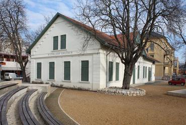 Kisfaludy Galéria, Balatonfüred, fotó Hajdú József