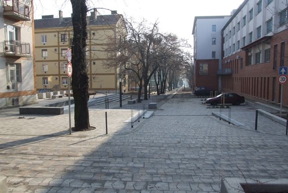 Pécs, keleti városrész, Szondi György sétány