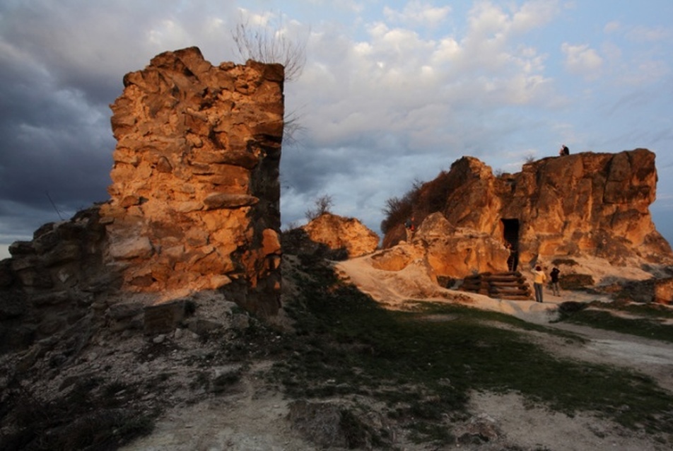 Siroki várrom