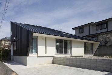 House Of Cycles: Passive Solar Design from Japan, Architects: Agnes Nyilas,Yasuharu Iwamuro,Yasuyuki Ito
