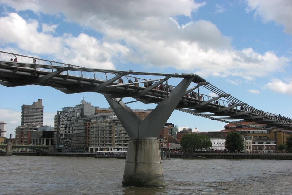 Millennium híd, függesztett híd, London, 144 m, 2000 - Norman Foster, OVE ARUP