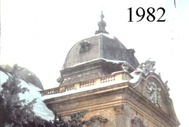 A főbejárat rizalitja, 1982 – M. Zs. felvétele