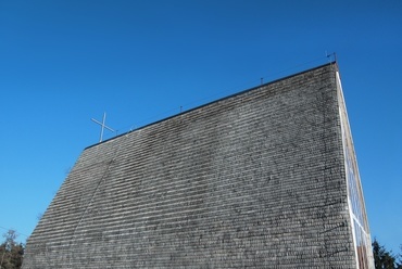 Fatemplom, Tarnów - építészet és fotó: BETON