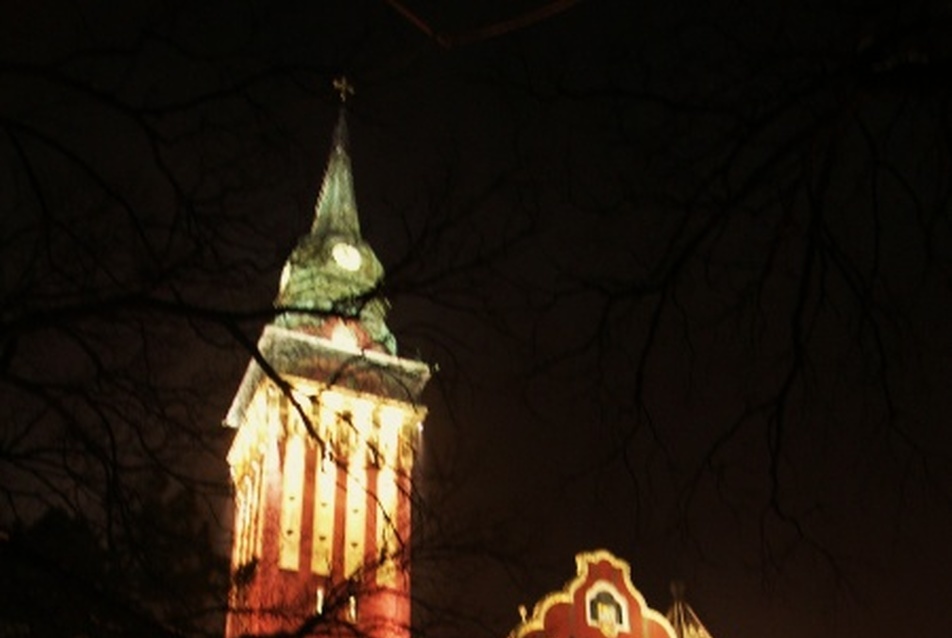 Városháza by night - fotó: Bardóczi Sándor