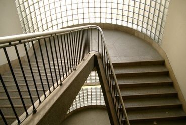 belső lépcső