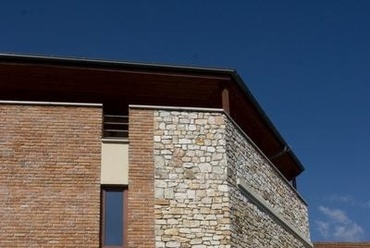 Sárospatak sarokbástya Idegenforgalmi és Kulturális Központ, tervező: Csikós Mihály, fotó: Csikós Ádám