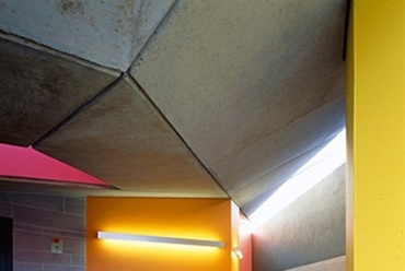 Plastik Architects – Nyilvános vécé, Gravesend, Nagy-Britannia (2007)