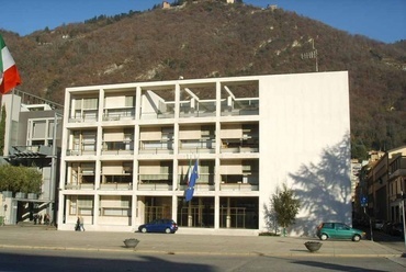 Como, Casa del Fascio, Giuseppe Terragni, 1932-1936 (forrás: Wikipedia)