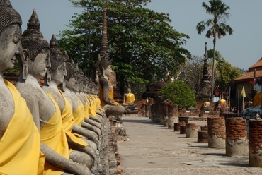 Buddha katonák - fotó: Sánta Gábor