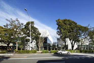 Daikanyama T-Site, Klein Dytham architecture - forrás: © Nacasa & Partners Inc.