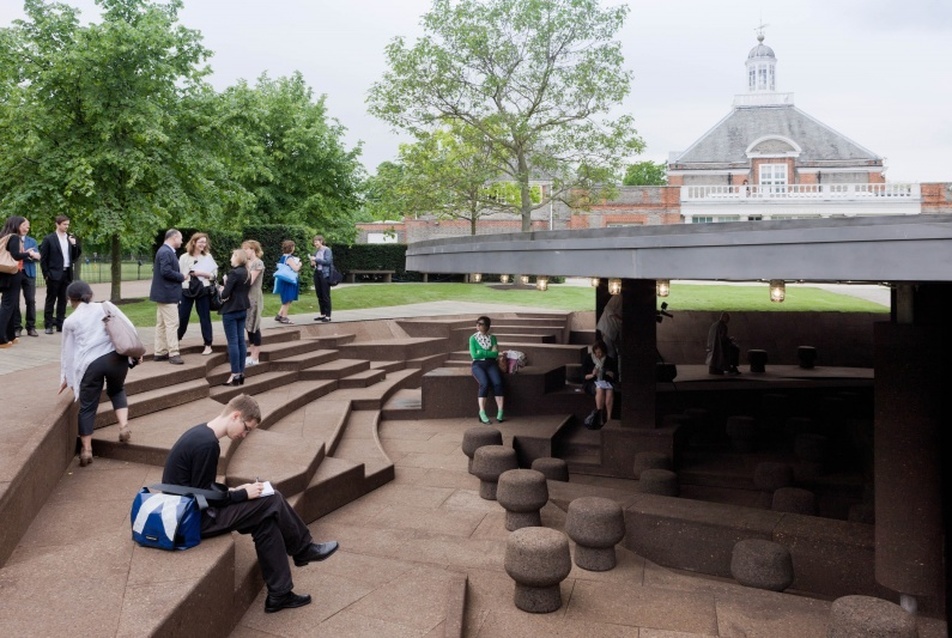 Serpentine Gallery Pavilion 2012, © 2012 Herzog &amp; de Meuron és Ai Weiwei, fotó: Iwan Baan