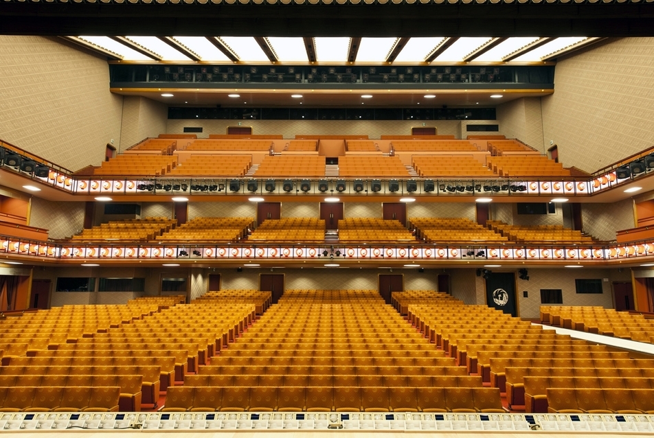 A színháztér 1808 nézőt fogad be, fotó: shochiku co