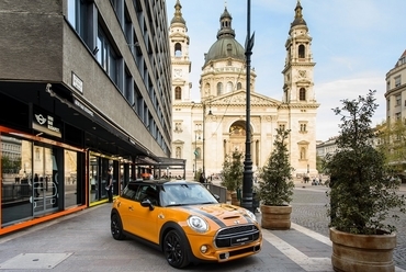 Portál, fotó: MINI BAR BUDAPEST