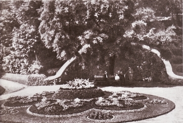 1906, Grotta, forrás: GARTEN Studio
