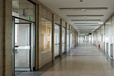 Berlin, Tempelhof - tranzitterület.  Forrás: www.thf-berlin.de