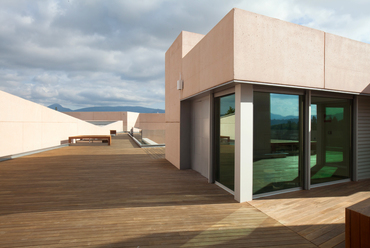 Rafael Moneo: Museo Universidad de Navarra. Forrás: www.designboom.com