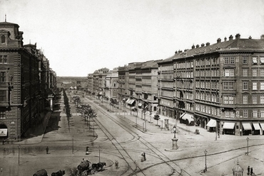 A bécsi Schottenring. A Duna-parti világvárosok: Bécs - Budapest; városterek a 19. század második feléből - a Wiener Städtische Versicherungsverein idei kiállítása