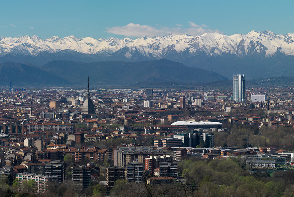 Renzo Piano: Intesa Sanpaolo Bank irodaház, Torino. Forrás: www.designboom.com