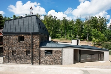 Galyatető Turista Centrum - építészet: Nartarchitects - fotó: Bujnovszky Tamás