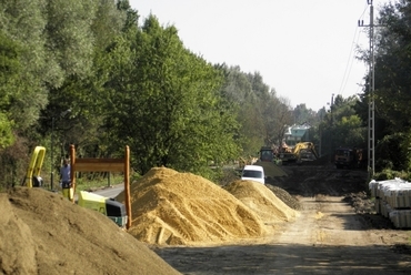 Szilas-patak kerékpáros közösségi park - közösségi zöldterület rehabilitáció