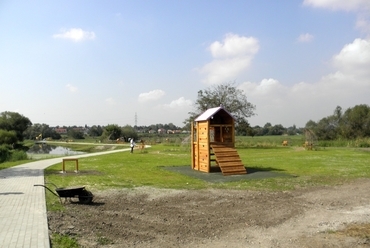 Szilas-patak kerékpáros közösségi park - közösségi zöldterület rehabilitáció