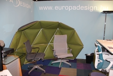 az Europa Design standján a Kivo moduláris térelválasztó