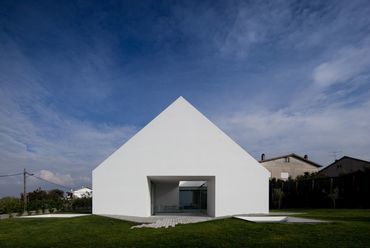 Aires Mateus: Lakóház, Leiria, Portugália