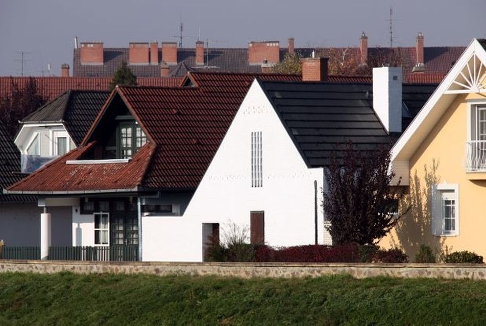 Modern hagyományosság a szolnoki Tabánban