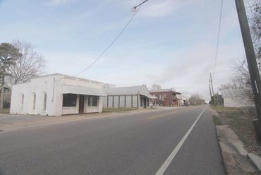 Halecounty, Newbern, 2012 