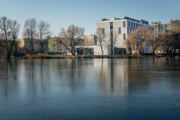 Alba Medical hotel - vezető tervező: Szerdahelyi László - fotó: Bakula János