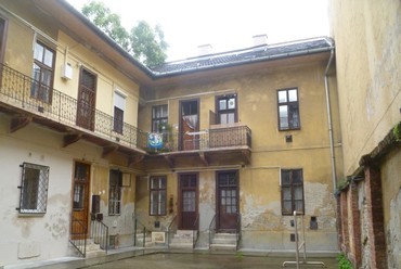Balázs Béla utca 28.