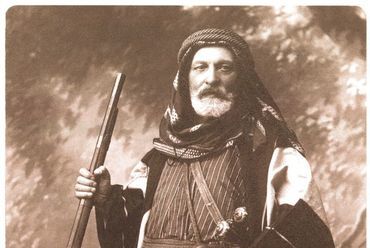 Hauszmann arab harcos jelmezben Jeruzsálemben 1914. április 14-én