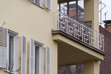 Bérvilla a Garas utcában - fotó: Kis Ádám