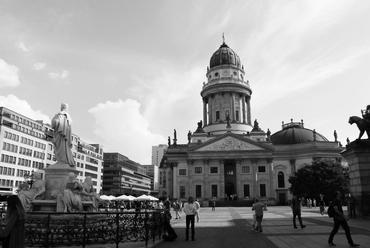 A Gendarmenmarkt és a Német dóm