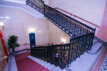 A lépcsőház.