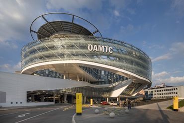 ÖAMTC mobilitás-centrum, Pichler & Traupmann Architekten, 2016., fotó: Toni Rappersberger