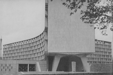 Az UNESCO székháza Párizsban, 1953-57, építészek: Breuer Marcell és Bernhard Zehrfuss