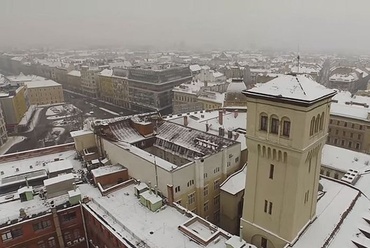 A népszínház víztornya a Blaha Lujza téren