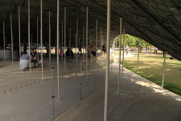 Serpentine Pavilon 2019 - építész: Junya Ishigami - fotó: Czakó Zsolt