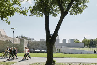 Bevk Perović: Neue Galerie és a kazamaták felújítása, Bécsújhely (Wiener Neustadt), Ausztria, 2016-2019. Fotó © David Schreyer, a Bevk Perović engedélyével