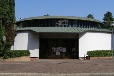 Pier Luigi Nervi: La chiesa del Cuore Immacolato di Maria, Bologna (1965). Fotó: Lampert Rózsa