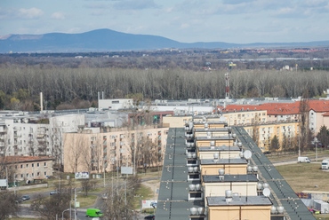 Az újpalotai toronyház napjainkban (Fotó: Kis Ádám / Lechner Tudásközpont)